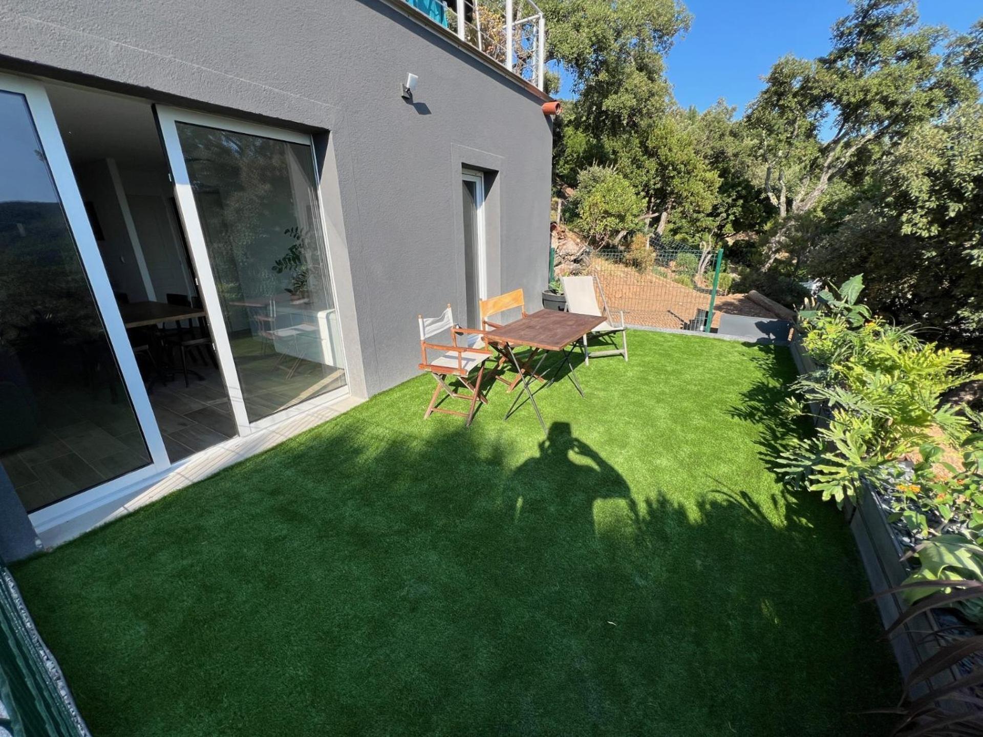 Appartement Valcros - Jardin Vue Mer La Londe-les-Maures Exterior foto